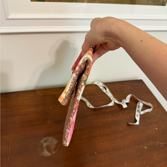 Floral and Sequin Clutch - Picture 3 of 6